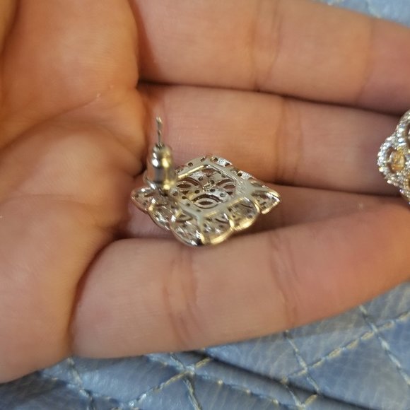 Swarovski Elements Marquise Yellow stone women's Earrings - Picture 6 of 8